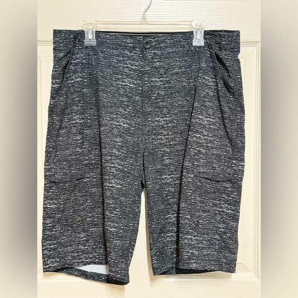 No Fear Other - Vintage No Fear Cargo Shorts Mens 36 Black Lightweight Hybrid Beachwear Y2k